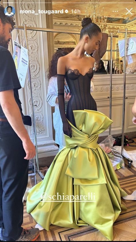 Mona Tougaard, Runway Fashion Couture, Gala Dresses, Glam Dresses, Mode Inspo, Mode Inspiration, Looks Vintage, Fancy Dresses, Ball Dresses