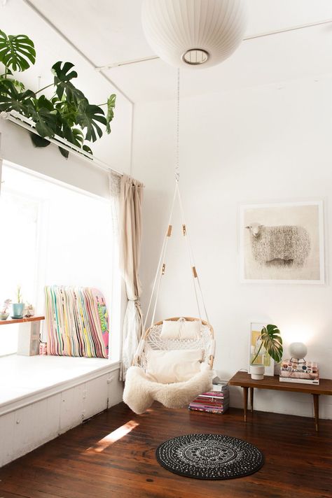 10 Ways To Use That Weird Corner You Thought Was Unusable #refinery29  http://www.refinery29.com/weird-corner-space-apartment-decor Diy Casa, Deco Retro, Tiny Space, Small Apartment Decorating, White Rooms, Cozy Reading Nook, Design Del Prodotto, Swinging Chair, Small Apartments