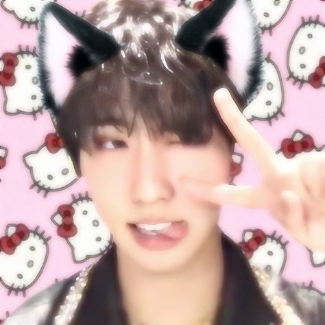 Baby Squirrel, Cat Boys, Cat Icon, Skz In Cute, Kids Icon, Han Jisung, Felix Stray Kids, Wild Child, Cat Girl