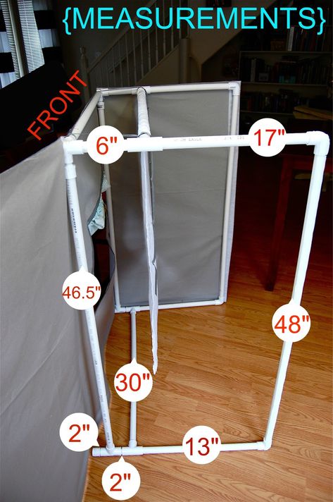 PVC pipe puppet theater DIY tutorial Puppet Theater Diy, Puppet Show Stage, Kids Puppet Theater, Puppet Character, Cubby Ideas, Stage Management, Puppet Stage, Theatre Diy, Drama Activities