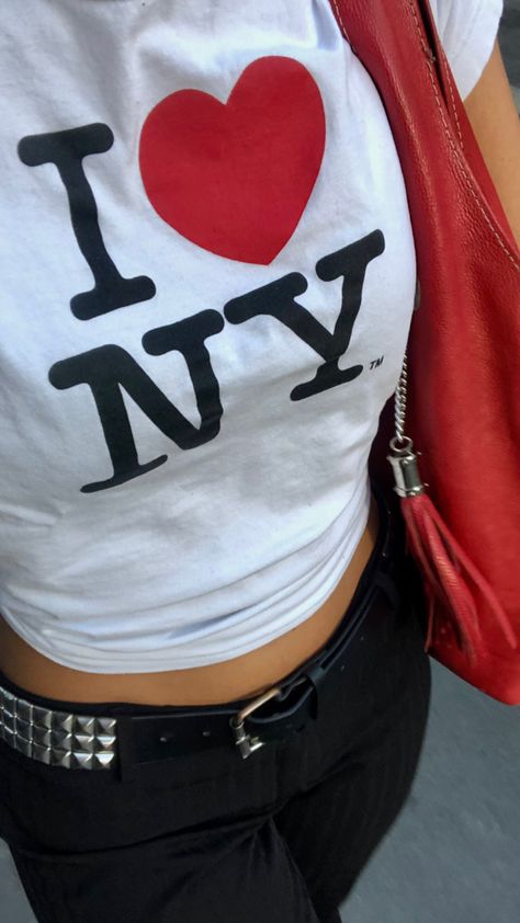 New York Shirt Outfit, I Love Ny Shirt Outfit, Heart Shirt Outfit, 90s Outfit Aesthetic, I Love New York Shirt, I Heart Shirt, I Love New York, New York Shirt, I Love Ny