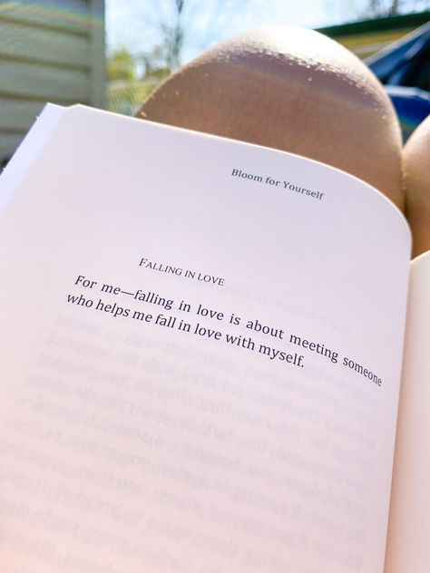 Falling In Love Aesethic Quotes, Falling In Love Asethics, Falling In Love With Myself, 2023 Mood, Love Stage, Falling In Love Quotes, Romanticizing Life, Falling In Love Again, Autumn Quotes