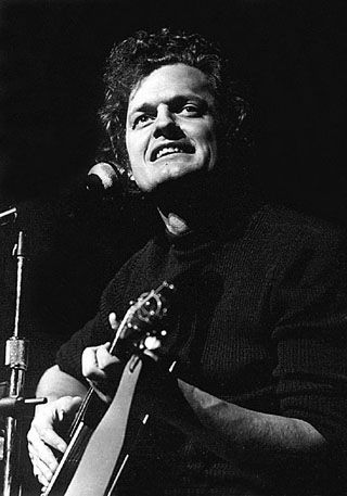 Harry Chapin, Spiritual Person, 7 December, Music Museum, Amazing Man, Tousled Hair, New Year Eve, American Pie, Die Young