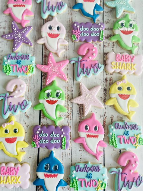 2nd Birthday Party For Girl Baby Shark, Baby Shark Cookies 2nd Birthday, Baby Shark 2nd Birthday Party Girl, Baby Shark Birthday Party Girl, Baby Shark Cookies, Shark Party Decorations, Baby Birthday Party Theme, Baby Shark Birthday, Shark Themed Birthday Party