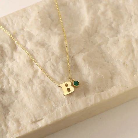 Initial pendant with Birthstone ✨🥹❤️ •14K gold plated •Anti tarnish birthstone •Perfect for Gifting •Beautiful packaging [ Birthstone, Birthstone Necklace, Birthstone Pendant, Customized Birthstone Pendant, initial letter Necklace, Name necklace, 14k gold jewelry, Gift for her, Trending Jewelry] #birthstone #birthstones #birthstonependants #birthstonenecklace #birthstonejewelry #birthstonering #birthstonejewellery #birthstonerings #octoberbirthstone #augustbirthstone #birthstonebracelet... Initial Letter Necklace, Gold Jewelry Gift, Trending Jewelry, Necklace Name, Necklace Birthstone, Birthstone Pendant, Birthstone Bracelets, August Birth Stone, Initial Letter