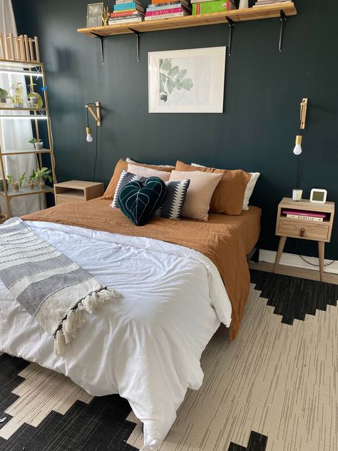 Benjamin Moore Bedroom, Grown Up Bedroom, Small Bedroom Inspiration, People Living, My Bedroom, Bedroom Green, Bedroom Paint, New Beds, Paint Colors For Home