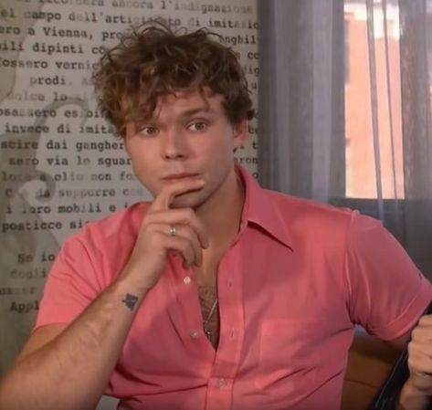 Ashton Irwin Imagines, 5sos Pictures, Impractical Jokers, Drummer Boy, How To Play Drums, Five Seconds Of Summer, Ashton Irwin, 1d And 5sos, Luke Hemmings