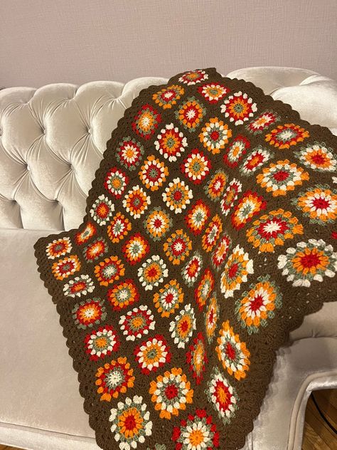 Handmade Brown Crochet Blanket 🤎 ~ 33 x 33 inches (84 x 84 centimeters) 📏 Acrylic Yarn 🧶  It can be washed in the hand wash program at 30 C (36 F) 🧼 It was crocheted with care and love for you. 🥰 You can ask your questions about the product. 💡 You can message us for your customized orders. 💬 Burnt Orange Crochet Blanket, Trendy Crochet Blanket, Granny Square Blanket Ideas Color Combos, Crochet Brown Blanket, Brown Granny Square Blanket, Fall Granny Square Blanket, Brown Crochet Blanket, Fall Crochet Blanket, Crochet Blanket Granny Square