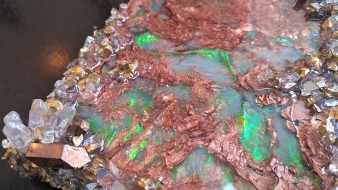 Follow the Frugal Resinista as she teaches how to create an opal look in your resin art. Use these in your resin geodes or in other resin art projects. Opal Resin Art, Opal Resin, Diy Geode, Resin Geodes, Opal Art, How To Make Resin, Resin Geode, Resin Crafts Tutorial, Resin Art Painting