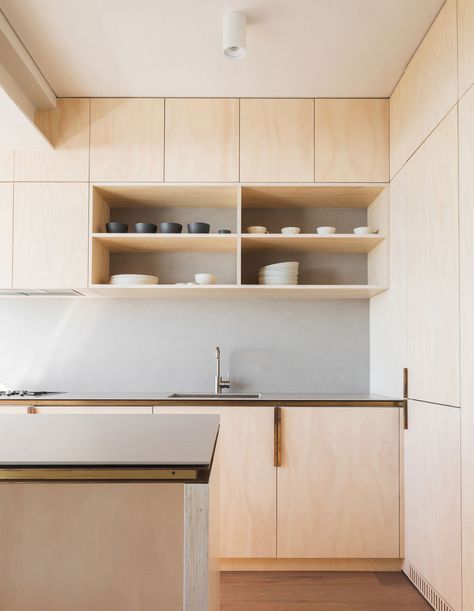 The Clovelly Apartment by James Garvan. Limed Marine Plywood joinery. Engineered ‘Hekke’ oak floorboards by Tongue and Groove. Artedomus ‘Argenton’ 6mm porcelain benchtops. Ceramics by Mud. Stools by Thonet. Photo – Katherine Lu. 6mm Porcelain Benchtops Plywood Kitchen, Plywood Interior, Kabinet Dapur, Desain Furnitur Modern, Est Living, Small Studio Apartment, Minimalist Apartment, Küchen Design, Ikea Hack