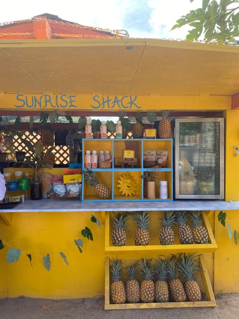 hawaii, aesthetic, sunrise shack, yellow, fruit, beach, acai bowls Hawaii Beach Shack, Acai Bowl Shop, Smoothie Shack, Coffee Shack, Sunrise Shack, Coffee Breakfast Smoothie, Juice Cafe, Filler Pics, Açaí Bowls