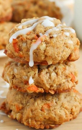 Carrot Oatmeal Cookies, Carrot Oatmeal, Oatmeal Cookie Recipes, Carrot Recipes, Think Food, Yummy Sweets, Tea Cakes, Oatmeal Cookies, Cookie Desserts