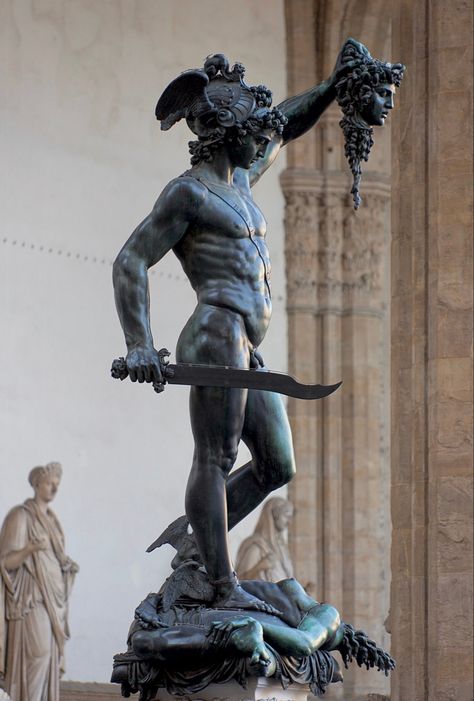 Perseus With The Head Of Medusa, Perseus Medusa, Medusa Sculpture, Medusa Statue, Male Statue, Perseus And Medusa, Famous Statues, Benvenuto Cellini, Male Sculpture