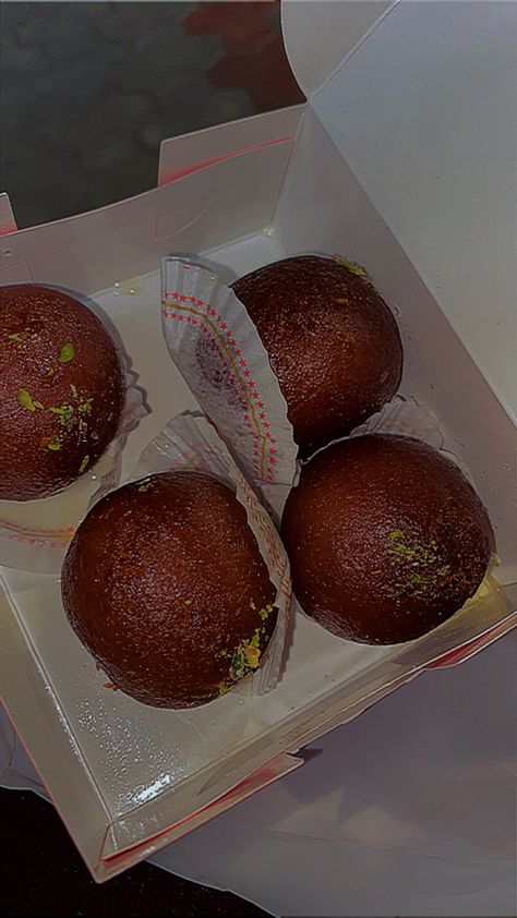 Gulab Jamun Snap, Cafe India, Ancient Egypt Projects, Diwali Photography, Eating Food Funny, Food Story, Gulab Jamun, Food Funny, Bestest Friend Quotes