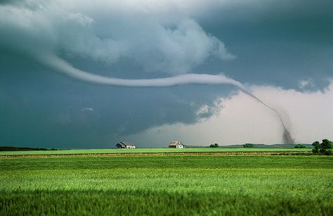 Rope tornado near Amarillo, Texas Tornado Season, Weather Tracking, Texas Weather, Wild Weather, Texas History, Storm Clouds, Dark Places, Natural Phenomena, Weather Forecast