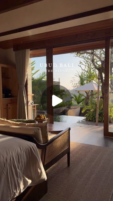 Spotlist on Instagram: "Alerte nouvel hôtel à Bali 🔥🧡. Tague la personne qui doit t’y emmener ! 

Bienvenue à The Ridge, un ensemble de cinq villas avec piscine privée au design de rêve, situées face à une vallée de la region d’Ubud. 

Entre rizières et palmiers, chaque villa s’ouvre sur une terrasse avec piscine privée et baignoire extérieure, avec une vue exceptionnelle sur les couchers de soleil 🌅 

✈️ POUR RÉSERVER
Cette pépite est disponible sur notre site internet ! Pour y accéder, cIiquez simplement sur le Iien situé sur notre profil, puis sur l’image qui correspond à cette vidéo 🤍
.
.
📸 @mtcth pour @spotlistfr 
#bali #ubud #theridge #balihotel" Bali Ubud, Ubud, Site Internet, Travel Life, Interior Architecture, Bali, Villa, Architecture, Travel