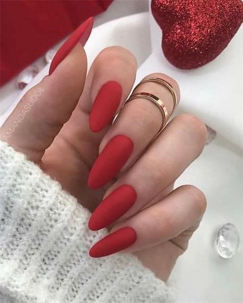 100+ Romantic Valentine's Day Nail Designs Inspirations in 2019, #Valentine'sDayNailDesigns, #NailsDesigns Long Red Nails, Red Nail Art Designs, Red Nail Art, Red Acrylic Nails, Spring Nail Colors, Nail Design Inspiration, Almond Nails Designs, Gel Nail Design, Red Nail