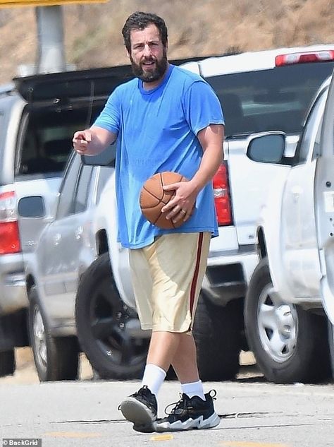 Oversized Tee And Shorts, Adam Sandler Outfits, Outfits With Sweatpants, Basketball Vibes, Basketball Outfit, White Crew Socks, Spirit Week Outfits, Superman Shirt, Black Basketball Shoes