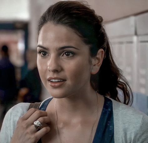 Diana Meade, Malia Hale, Kindred Soul, Malia Tate, Shelley Hennig, Davina Claire, Playing For Keeps, Just Friends, Face Claims