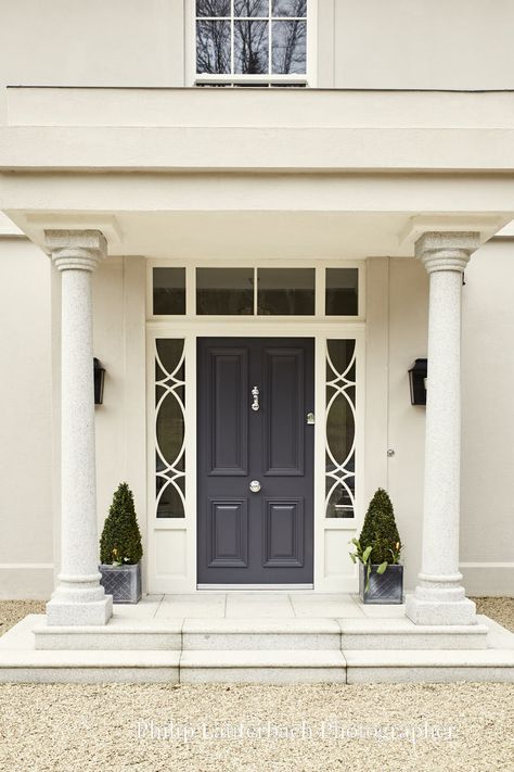 Modern Georgian House, Georgian Front Door, Irish House Plans, Georgian Doors, Irish House, Georgian Style Homes, White Exterior Houses, Georgian Interiors, Georgian House