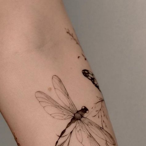 Scar Cover Up, Wish Granted, Dragonfly Tattoo, Tattoo Artists, Wild Flowers, Poppies, Cover Up, Trees, Tattoos