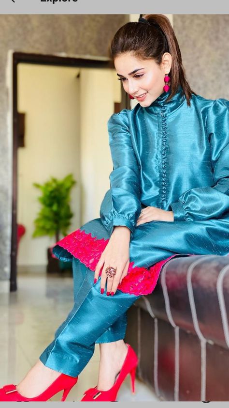 Satin Kurti Designs Latest, Satin Kurti Designs, Pakistani Dresses Party, Indian Kurti Designs, Velvet Dress Designs, Satin Fashion, Latest Dress Design, Neck Designs For Suits, Kurti Designs Latest