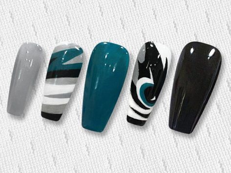 Eagles Football Nails, Philadelphia Eagles Nails, Eagles Nails, Nails Football, Eagle Nails, Nfl Nails, Football Nail Designs, Eagle Football, Football Nail Art