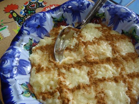 Arroz Doce – Portuguese Rice Pudding – Tia Maria's Blog Portuguese Rice Pudding, Sweet Rice Dessert, Portuguese Christmas, Portuguese Rice, Favorite Christmas Desserts, Rice Pudding Recipes, Rice Desserts, Rice Pudding Recipe, Portuguese Desserts