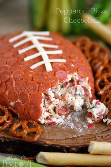 Football Shaped Foods, Easy Super Bowl, Football Party Foods, Mom On Timeout, Bowl Party Food, Superbowl Appetizers, Football Party Food, Tailgating Recipes, Cheese Ball Recipes