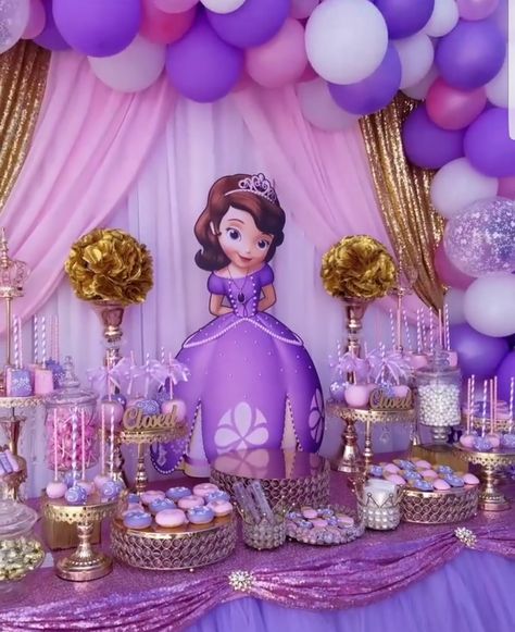 Princess Sofia Decorations, Sofia Theme Birthday Party Decorations, Sophia The First Birthday Party Ideas, Princess Sofia Birthday Party Ideas, Sofia The First Birthday Cake, Sofia Birthday Cake, Bday Background, Disney Princess Birthday Cakes, Princess Sofia Birthday