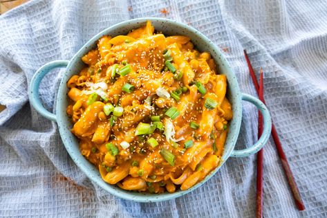 Easy Vegan Rosé Tteokbokki Recipe (Spicy Rosé Korean Rice Cakes) | Cheap Lazy Vegan Vegan Rose Tteokbokki, Rose Tteokbokki, Korean Rice Cakes, Cheap Lazy Vegan, Tteokbokki Recipe, Vegan Dinner Party, Korean Vegan, Vegetarian Eating, Lazy Vegan