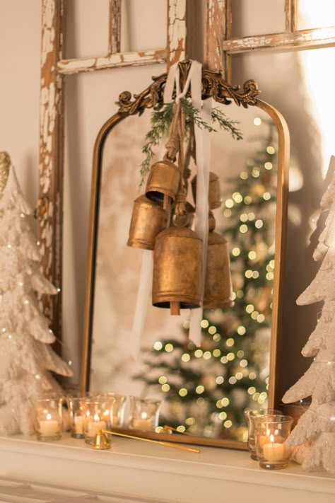 Christmas Magic With Twinkly Lights - Handmade Farmhouse Christmas Aesthetic Farmhouse, Diy Magical Christmas Decorations, Diy Christmas Decorations Vintage, Anthro Mirror Christmas, Winter Holiday Decor, French Farmhouse Christmas Decor, Christmas Magic Aesthetic, Brass Christmas Decor, French Country Christmas Decor Ideas