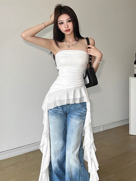 Outfits Y2k, Fashionista Clothes, Korea Fashion, Summer Fashion Outfits, Bandeau Top, White Maxi Dresses, Korean Outfits, Kpop Outfits, London Fashion