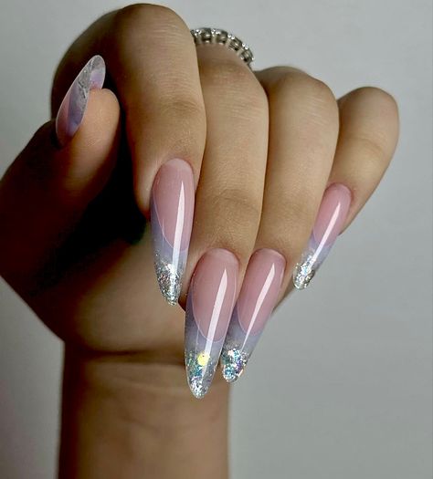 Aesthetic Acrylic Nail Designs, Glitter French Manicure, Long Almond, Vibrant Nails, Pretty Gel Nails, Coffin Nails Long, Glass Nails, Short Acrylic Nails Designs, Trendy Nail Design