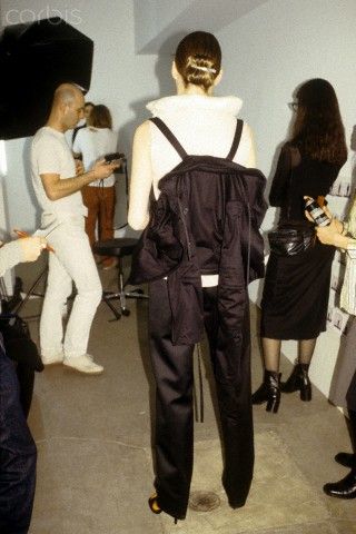 Helmut Lang 90s, Atelier Ideas, Helmut Lang Archive, Stuff I Want, Helmet Lang, Land Design, Photography Editorial, The 1990s, Fashion Photography Editorial