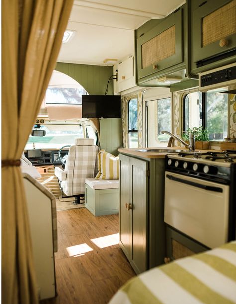 Small Travel Trailer Remodel, Small Travel Trailer, Retro Rv, Caravan Home, Rv Interior Remodel, Small Camper, Camper Interior Design, Caravan Makeover, Recipes Seafood