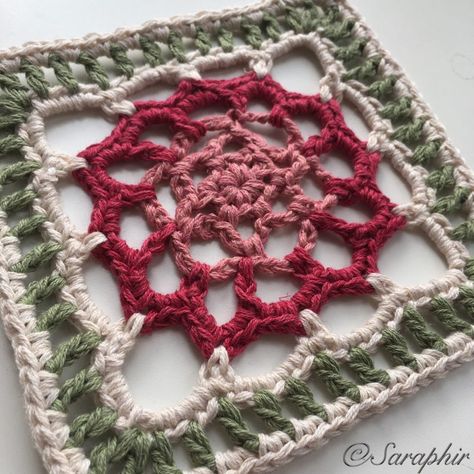 Lace Flower Square - A free crochet square pattern Lace Granny Square, Free Crochet Square, Beanie Knitting Patterns Free, Flower Granny Square, Thread & Yarn, Crochet Square Patterns, Square Crochet, Granny Squares Pattern, Blanket Knitting Patterns