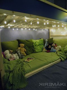 Under Bunk Bed Reading Nook, Under Loft Bed Reading Nook, Sensory Space Under Loft Bed, Bottom Bunk Bed Decorating Ideas, Under Bunk Bed Ideas, Sensory Bed, The Bed, Bed Ikea, Reading Nook Kids