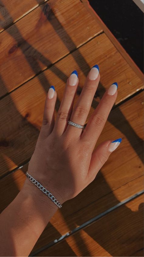 Nails That Match With Royal Blue Dress, Royal Blue Disney Nails, Nails To Match A Navy Blue Dress, Nails To Match A Blue Dress, Nails To Go With Royal Blue Dress, Blue And White Prom Nails, June Nail Colors, Gel Nails Easter, Confirmation Nails