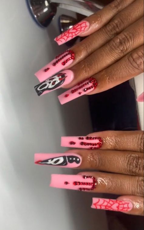 Pink And Red Halloween Nails, Ghostface Valentine Nails, Rhinestone Halloween Nails, Ghostface Nails Pink, Ghost Face Nails Pink, Scream Valentine Nails, Pink Ghost Face Nails, Ghostface Nails Acrylic, Pink Ghostface Nails