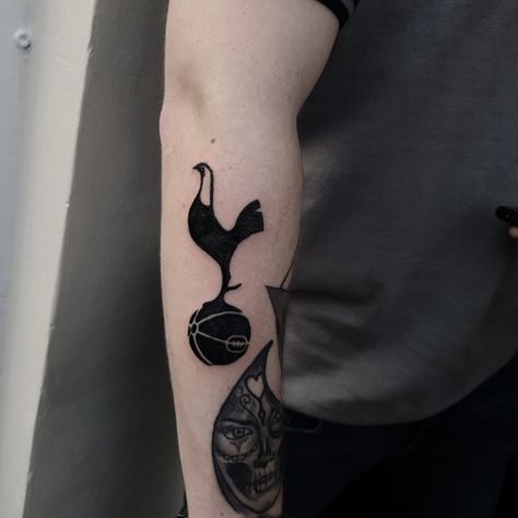 Spurs football logo tattoo Tottenham Hotspur Tattoo Ideas, Tottenham Hotspur Tattoo, Tottenham Tattoo, Spurs Tattoo, Spurs Logo, Marvel Dr, Tottenham Hotspur Fc, Funny Good Morning Quotes, Black Ink Tattoos