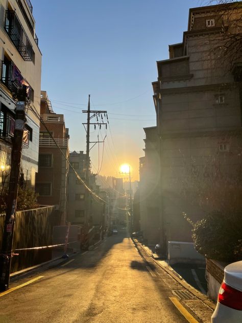 #morning #seoul #korea Waiting Shed Aesthetic, Korea Places Aesthetic, Morning City Aesthetic, Korean Streets Aesthetic, Seoul Morning, Zane Core, Korea Morning, Moodboard Fillers, Cafe Icons