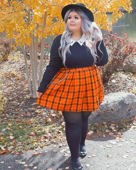 Plus Size Gothic Outfits, Witchy Fits, Goth Outfits Plus Size, Plus Size Alternative Outfits, Enby Style, Goth Ideas, Neon Goth, Office Goth, Plus Size Gothic