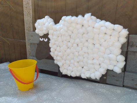 Farm themed messy play -sheep shearing activity Sheep Shearing, Messy Play, The Sheep, Kids Education, Reading Nook, Pretend Play, Nook, Shaving, Sheep