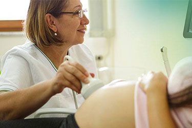 If you’re an RN who loves caring for pregnant mothers and newborns, nurse midwifery could be an excellent fit—read for more on how to become a nurse midwife. Becoming A Midwife, Gender Determination, Private Clinic, 3d Ultrasound, 4d Ultrasound, Student Midwife, Nurse Midwife, Neonatal Nurse, Baby Scan