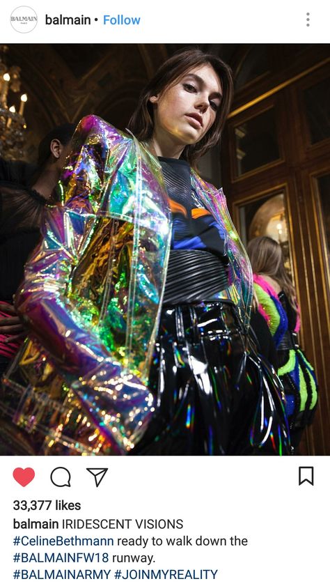 Oil Spill Outfit, Iridescent Raincoat, Electric Look, Rainy Fashion, Clear Jacket, Iridescent Jacket, Transparent Jacket, Iridescent Fashion, Transparent Outfit