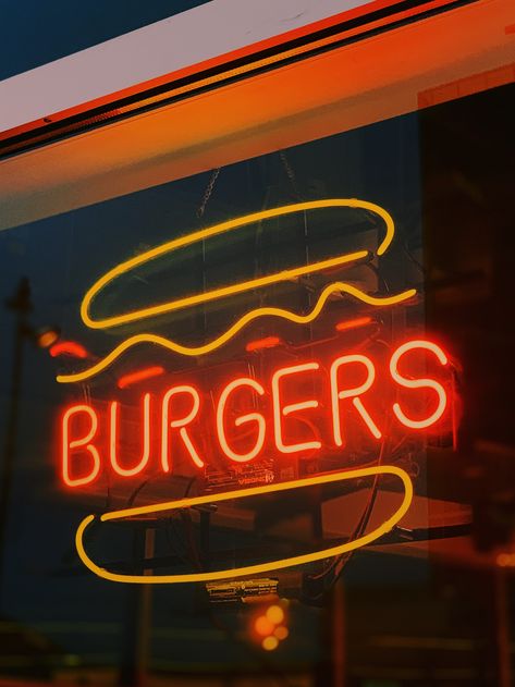 Burger Stall, Neon Burger, Organic Food Shop, Resturant Design, Burger Shop, Neon Rope, Burger Places, Shop Signage, Neon Box