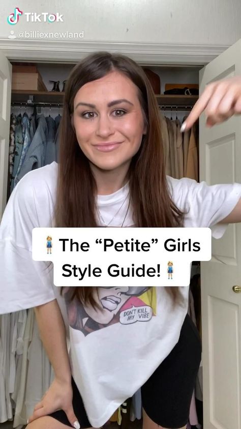 Fashion Outfits Teenage Petite, Style Ideas For Short Women, Try On Similar Looks, Petite Fashion Inspiration, School Outfits For Petite, Dressing For Curvy Petite, Outfit Inspirations Petite, Short Women Style Clothing, Time Less Outfits