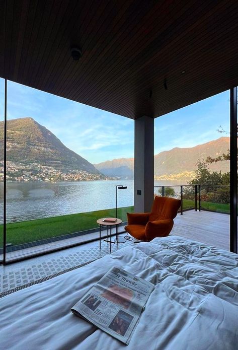 Lake Como Apartment, Lake Como House, Lake Como Hotels, Nyc Penthouse, Amazing Christmas Trees, House Lifestyle, Homes In Italy, Italy Hotels, The Penthouse