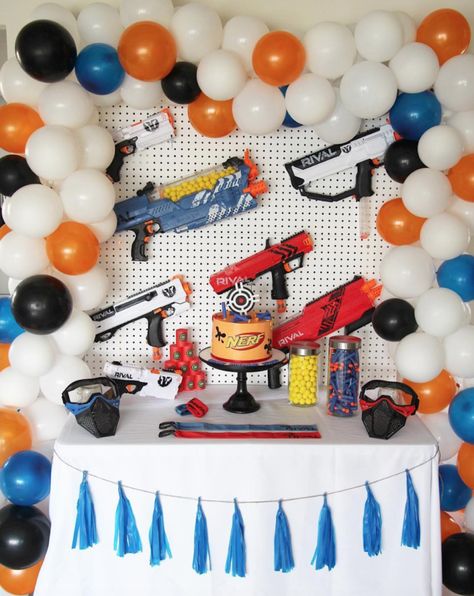 7th Birthday Party For Boys, Boys 8th Birthday, Nerf Cake, Birthday Party Ideas For Boys, Birthday Pool Party, 7th Birthday Party Ideas, Nerf Birthday Party, Nerf Party, 5th Birthday Party Ideas